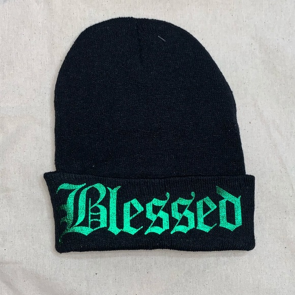 😇 BLESSED BEANIE - Picture 1 of 1